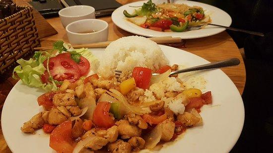 Len's Coffee & Restaurant